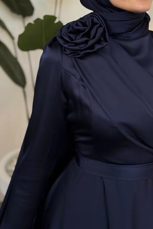 Deravine Omzu Güllü Saten Abiye Lacivert