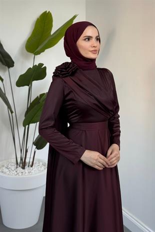 Deravine Omzu Güllü Saten Abiye Mürdüm