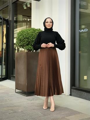 Deri Görünümlü Piliseli Krep Etek Kahverengi