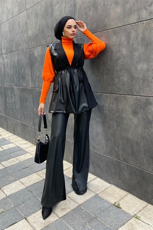 Deri Görünümlü Yelekli Takım Siyah