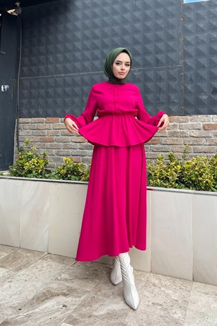 Düğmeli Etekli Takım Fuşya