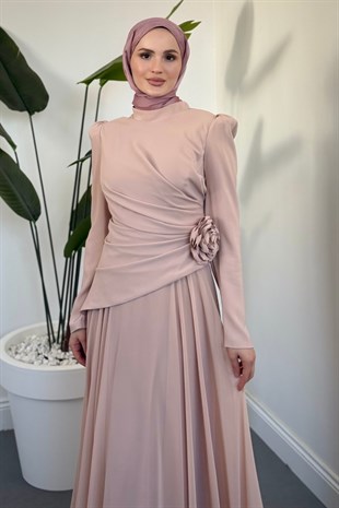 Elyra Yandan Seyyar Tokalı Asimetrik Kesim Abiye Pudra