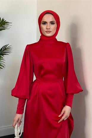 Emora Kuşaklı Saten Elbise Kırmızı
