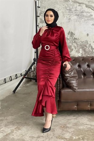 Eteği Büzgülü Kemerli Saten Abiye Bordo