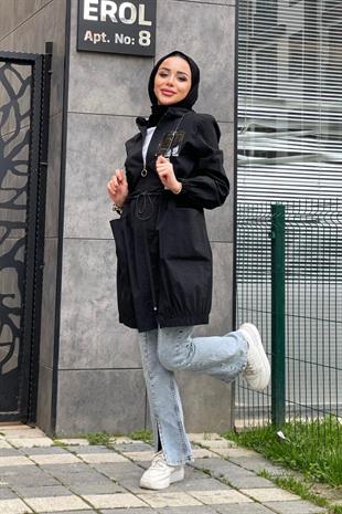 Fermuarlı Beli Büzgülü Yağmurluk Siyah