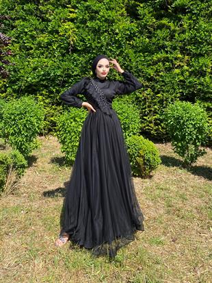 Göğsü Fırfır Taşlı Abiye Siyah