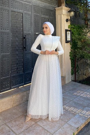 Gögsu Fırfırlı Nokta Desenlı Abiye Beyaz