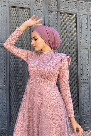 Gögsu Fırfırlı Nokta Desenlı Abiye Pudra