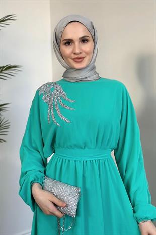 Hilla Omzu Taşlı Abiye Su Yeşili