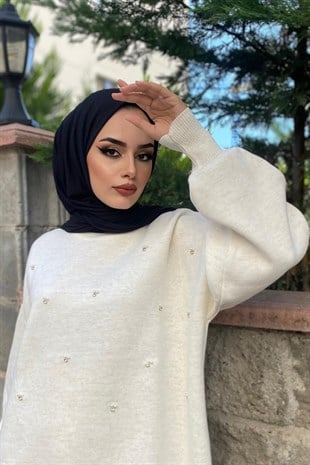 İncili Triko Takım Ekru