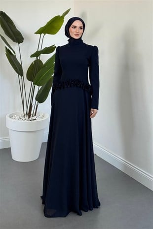 Jolienne Beli Gül Detaylı Abiye Lacivert