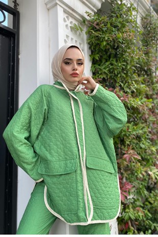 Kapitoneli Önden Cepli Pantolonlu Takım Yeşil