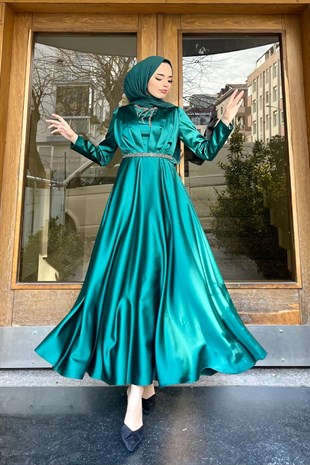 Kemeri Ve Önü Taşlı Tasarım Abiye Yeşil
