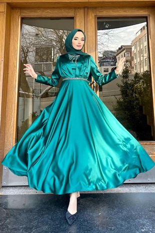 Kemeri Ve Önü Taşlı Tasarım Abiye Yeşil