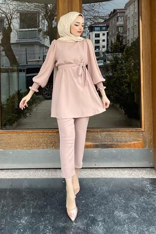 Kolları Büzgülü Krep Takım Camel