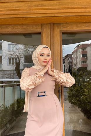 Kolları Dantelli Krep Elbise Camel