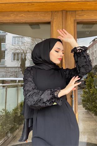 Kolları Dantelli Krep Elbise Siyah