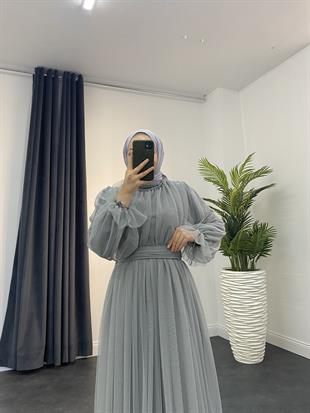 Kolları Fırfır Detay Drapeli Abiye Gri