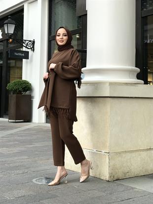 Kolları Lastikli Tüy Detay Takım Kahverengi