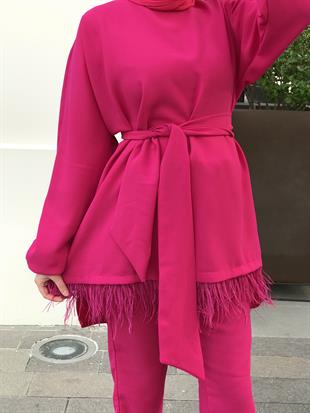 Kolları Lastikli Tüy Detay Takım Pembe