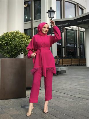 Kolları Lastikli Tüy Detay Takım Pembe