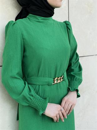 Kollları Lastikli Zincir Kemerli Bürümcük Elbise Yeşil