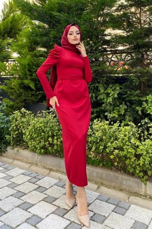 Kolu Detaylı Kemerli Elbise Bordo