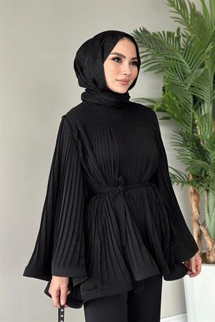 Larissa Pliseli Takım Siyah