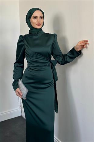 Laure Yandan Bağlamalı Saten Abiye Zümrüt