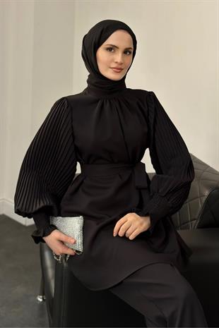 Lucetta Kolları Pliseli Takım Siyah