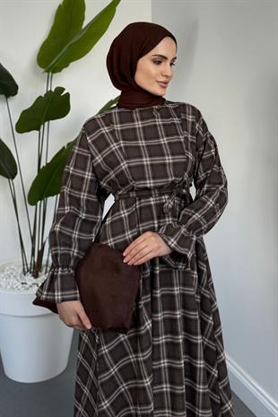 Luciana Mevlana Kesim Ekose Elbise Kahverengi