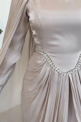 Maelis Beli Ve Boynu Taşlı Abiye Krem