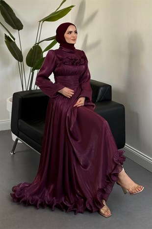 Maryam Altı Ve Göğüs Kısmı Fırfırlı Janjan Abiye Mor