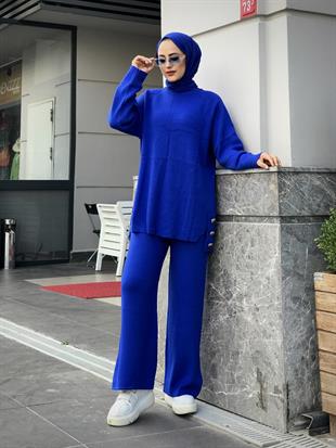 Metal Düğmeli Triko Takım Saks