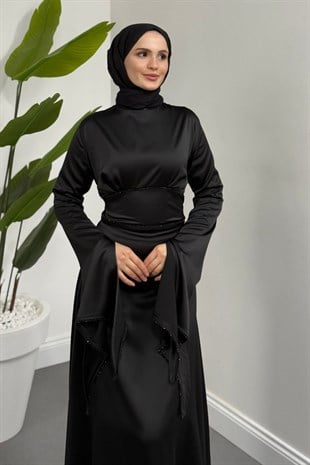 Monevia Kolları Yırtmaçlı Saten Abiye Siyah