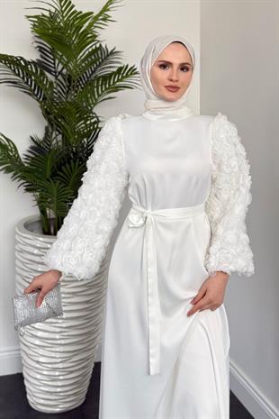 Neva Kolları Güllü Boynu Boncuklu Elbise Beyaz