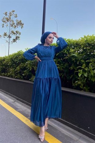Omzu Fırfır Önü Boncuklu Abiye İndigo