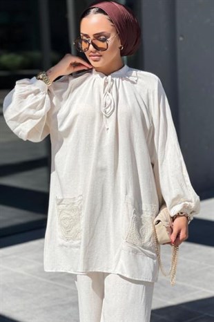 Önü Cepli Pantolonlu Takım Krem