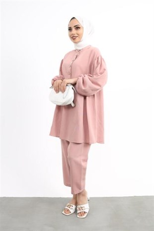 Önü Düğmeli Robadan Takım Pudra