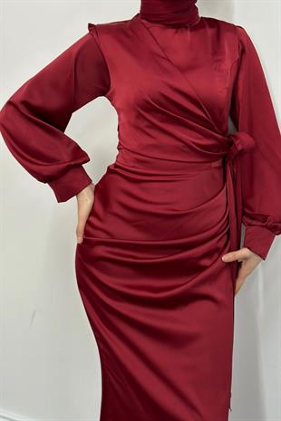 Orlenda Drape Detay Balık Saten Abiye Bordo