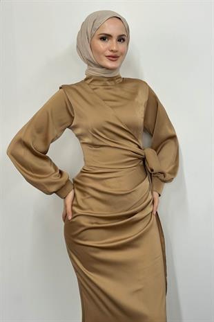 Orlenda Drape Detay Balık Saten  Abiye Vizon