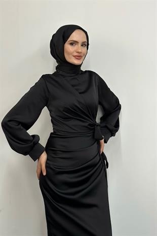 Orlenda Drape Detay Balık Saten  Abiye Siyah