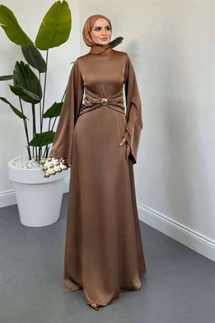 Parma Tokalı Saten Abiye Camel