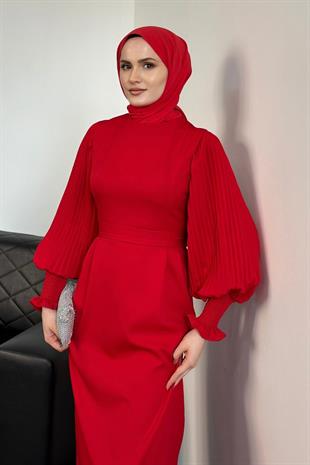 Pia Kolları Pliseli Kalem Elbise Kırmızı
