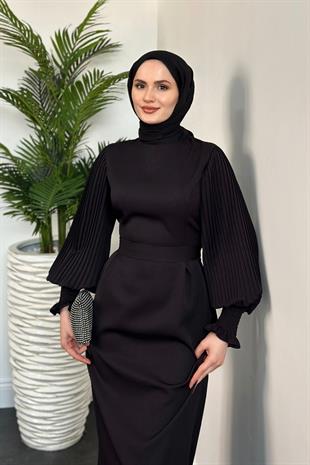 Pia Kolları Pliseli Kalem Elbise Siyah