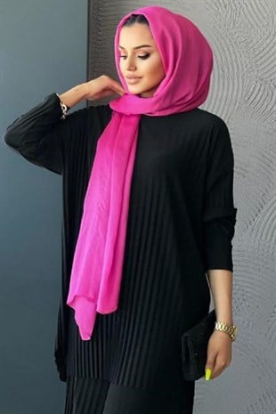 Piliseli Sandy Takım Siyah STANDART