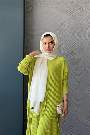 Piliseli Sandy Takım Yağ Yeşili STANDART