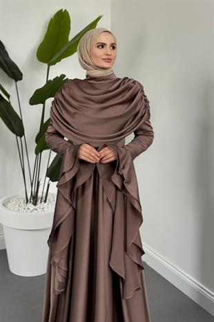 Sharin Drapeli Kolları Fırfırlı Abiye Vizon