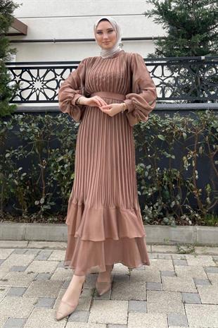 Sık Pileli Kemerli Abiye Vizon