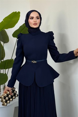 Soraya Bluzu Volanlı Etek Takım Lacivert